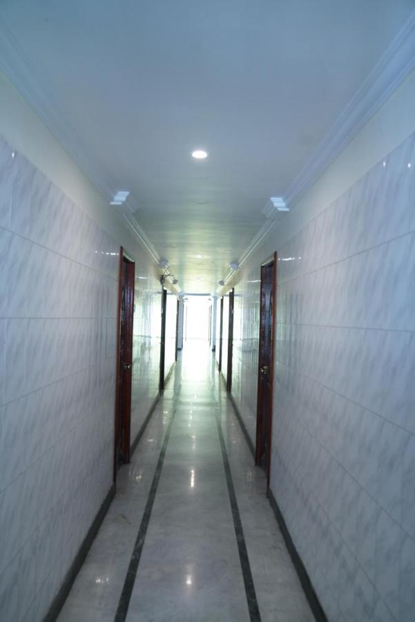 Durga Residency Hotel Tirupati Exterior photo