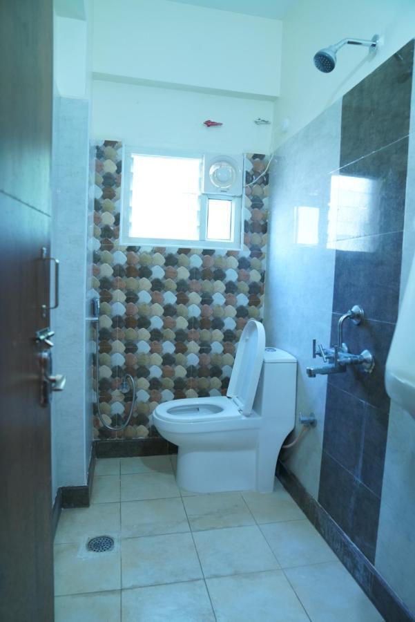 Durga Residency Hotel Tirupati Exterior photo